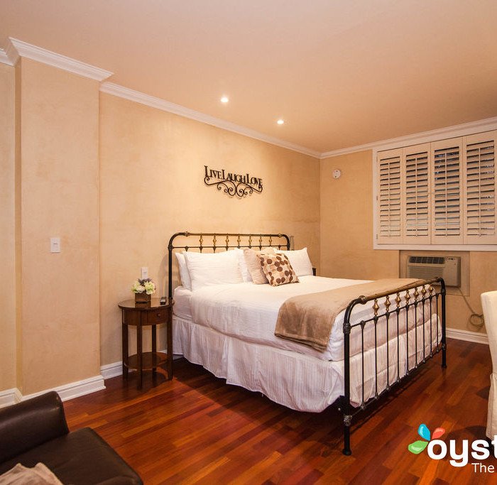 Herald Square Hotel Superior Queen Room - Full View 2